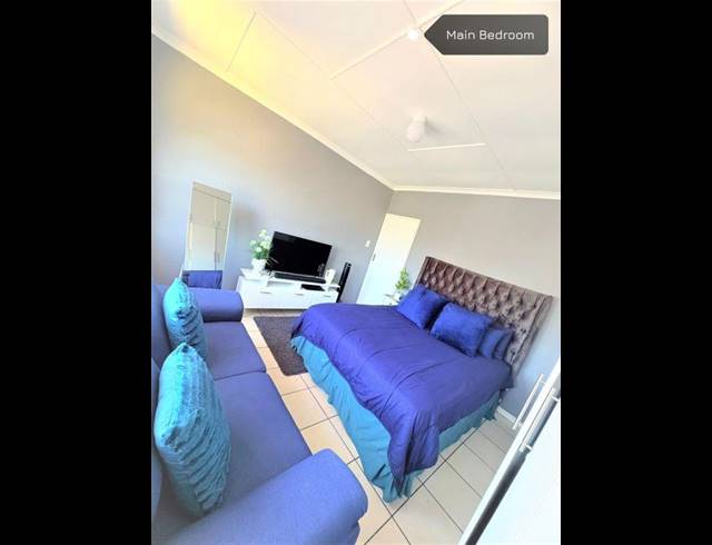 2 BEDROOM APARTMENT FOR SALE IN GRASSY PARK